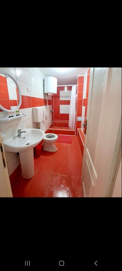 Sun & Moon Apartment โอครีด ภายนอก รูปภาพ