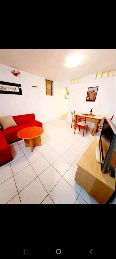 Sun & Moon Apartment โอครีด ภายนอก รูปภาพ