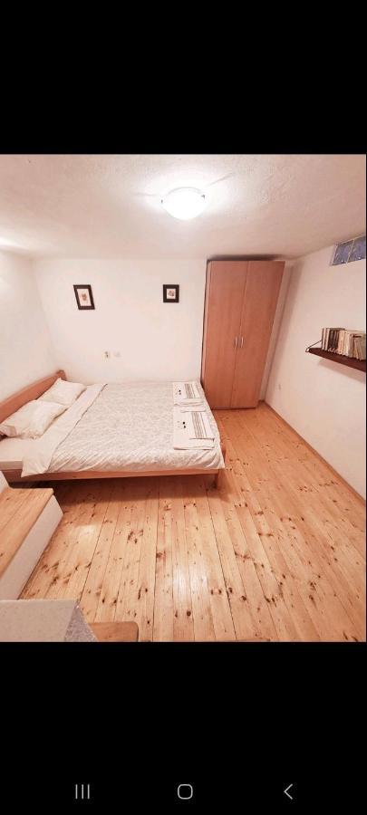 Sun & Moon Apartment โอครีด ภายนอก รูปภาพ
